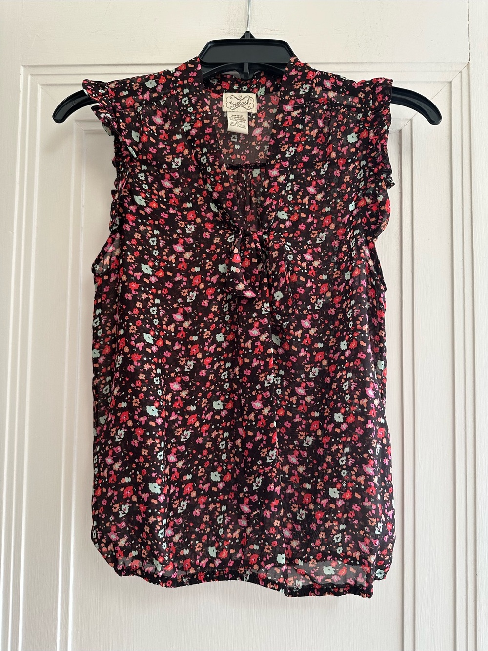 Eyelash Couture Floral 🌺 Ruffle Blouse with Pink & Mint Green Accents - XS